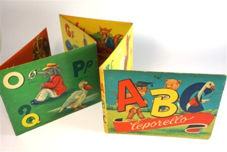 Vintage ABC-uitklapboekje