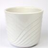 Witte bloempot met motief