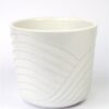 Witte bloempot met motief