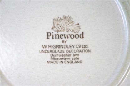 Aardewerken bord Pinewood