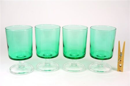 Set groene vintage glaasjes