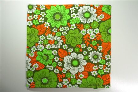 Bloemen groen/oranje 50 x 50 cm