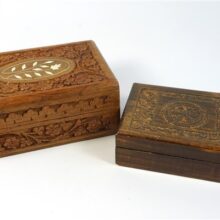2 houten bewerkte doosjes