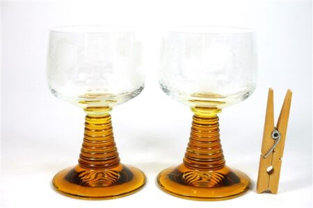 Wijn / moezel glazen amber