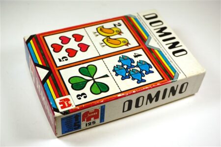 Vintage domino