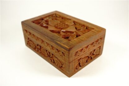 Vintage houten doosje bewerkt
