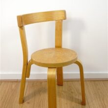 Vintage houten stoeltje