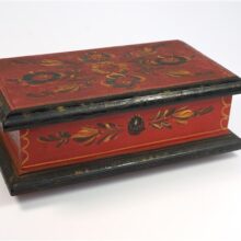 Oud houten doosje beschilderd