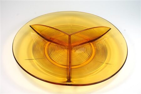 Vintage vakjesschaal glas amber