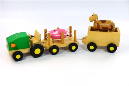 Houten tractor, karren en dieren