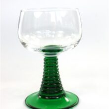 Vintage wijnglas / moezelglas groene voet