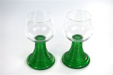 Vintage wijnglas / moezelglas groene voet