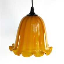 Vintage glazen hanglamp - oker geschulpt