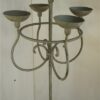 Hoge metalen Franse kandelaar