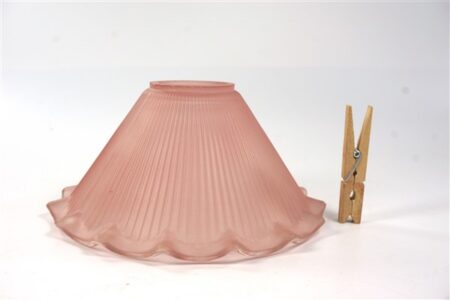 Vintage glazen lampenkap ribbels roze