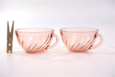 Vintage roze glaasjes