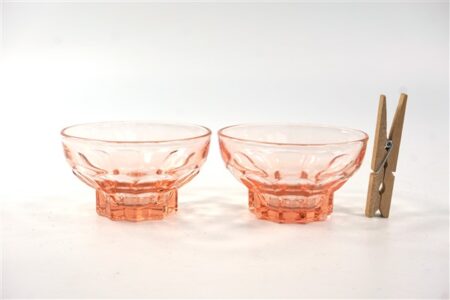Vintage glazen schaaltjes roze