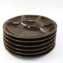 Vintage fondue vakjes borden donkerbruin