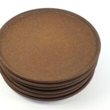 Vintage gebaksbordjes bruin