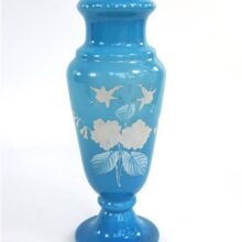 Antieke opaline vaas blauw - bloemen