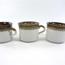 3 Vintage kopjes Hitkari