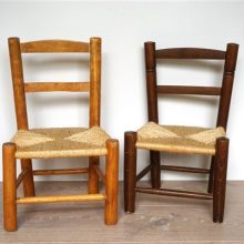 2 kleine vintage stoeltjes hout