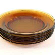 Vintage glazen borden amber