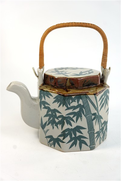 Vintage theepot bamboe decor